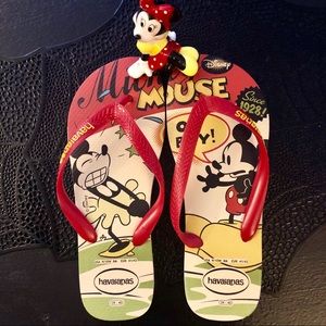 NWOT Disney Minnie and Mickey Havaianas